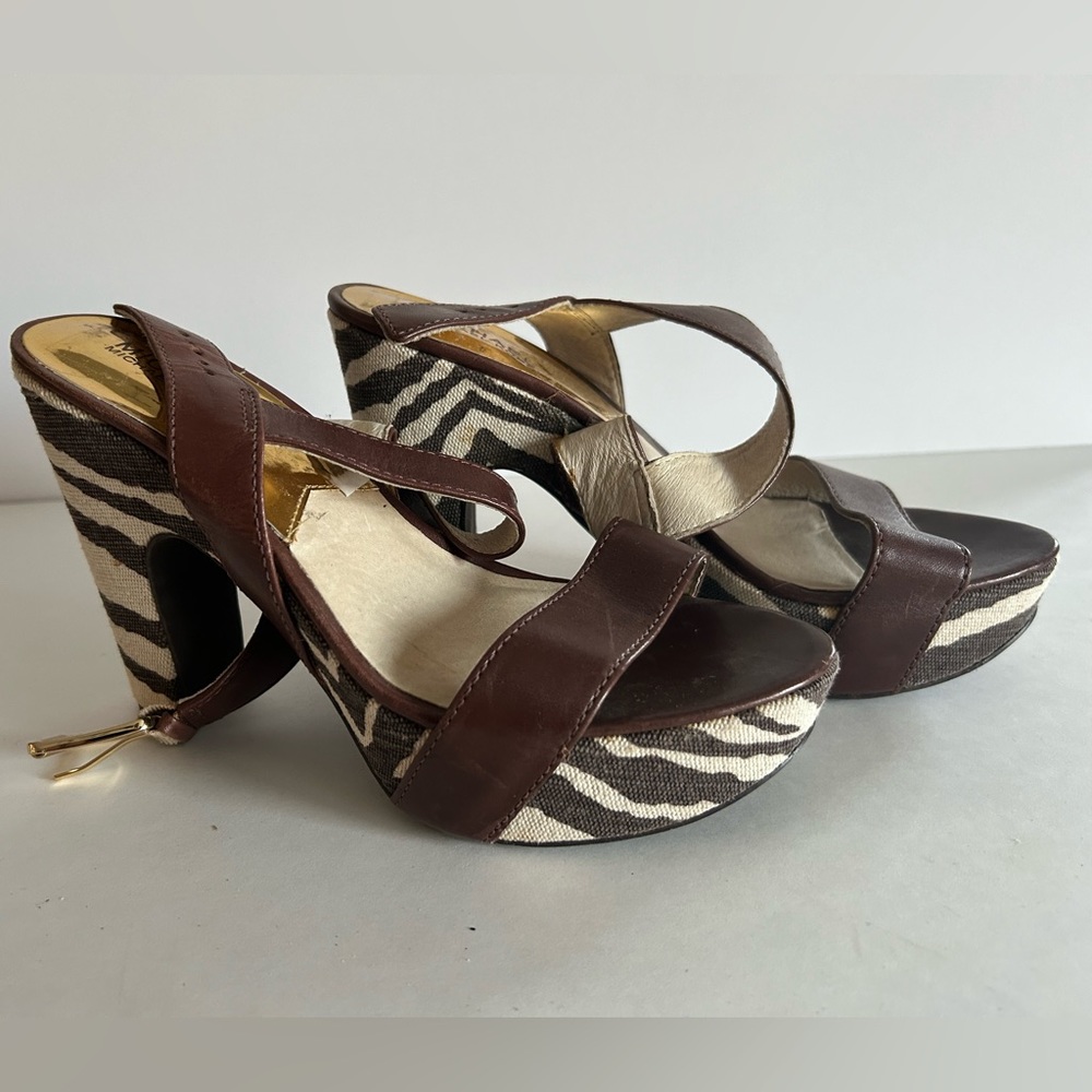 MICHAEL KORS IVANA SANDAL WOMENS PLATFORM TIGER STRAPPY HEELS OPEN TOE SHOES